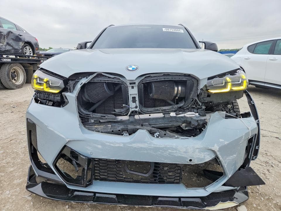 2024 BMW X4 M 5