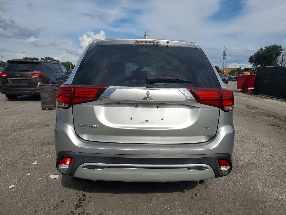 2020 MITSUBISHI OUTLANDER SE 6