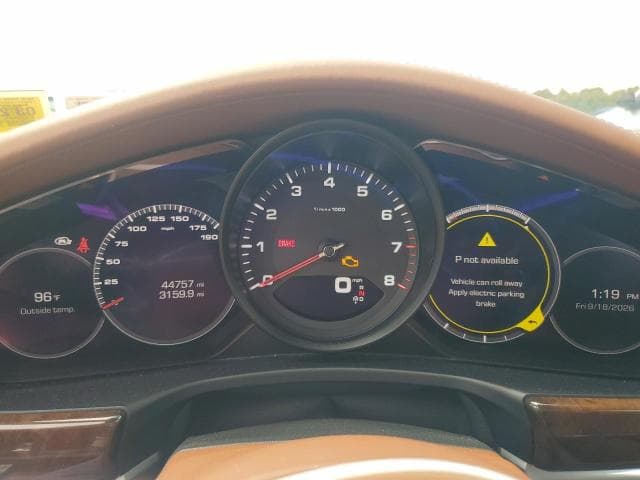 2018 PORSCHE PANAMERA 4 9