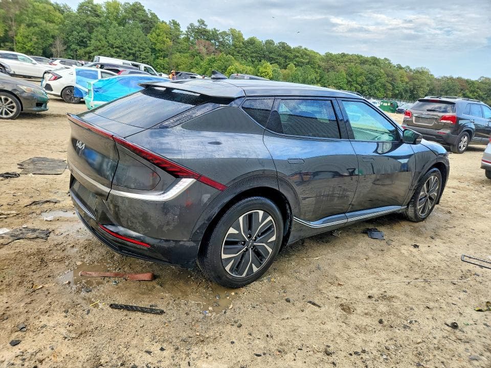 2024 KIA EV6 WIND 3