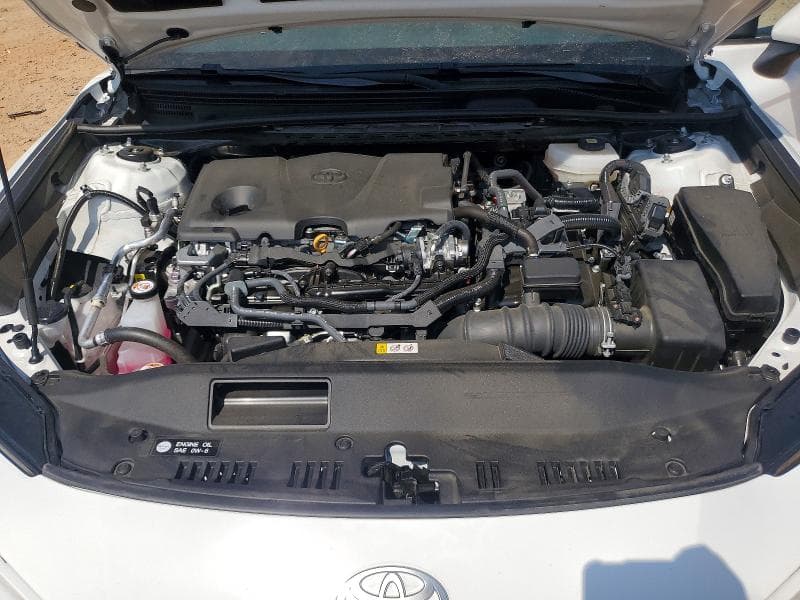 2025 TOYOTA CAMRY SE 11