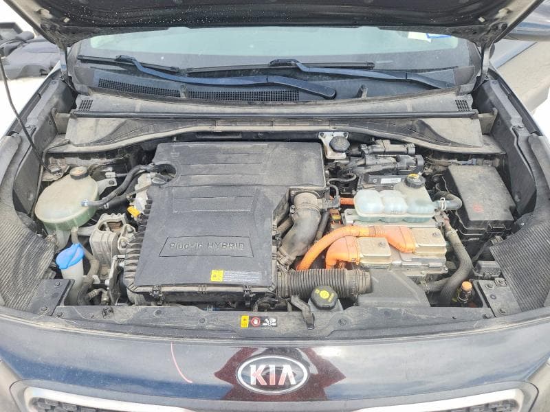 2019 KIA NIRO LX 11