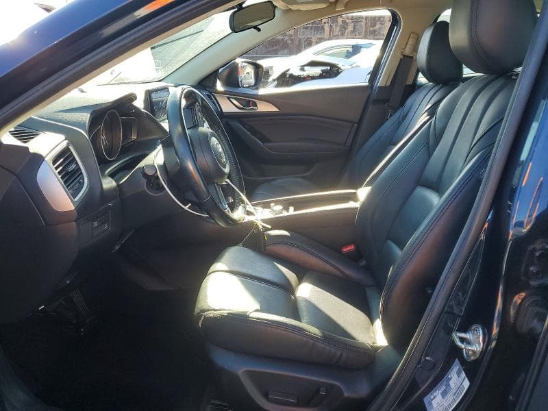 2018 MAZDA 3 TOURING 7