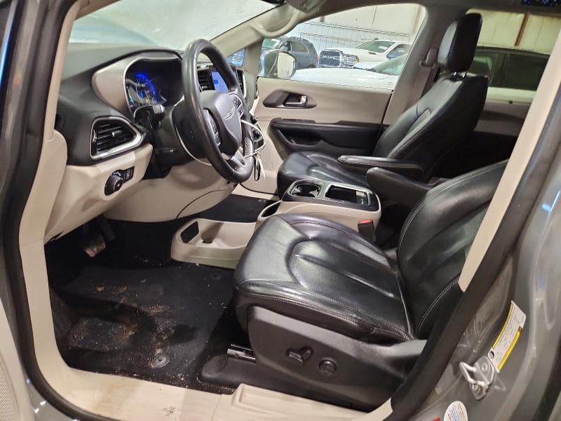2022 CHRYSLER PACIFICA TOURING L 7