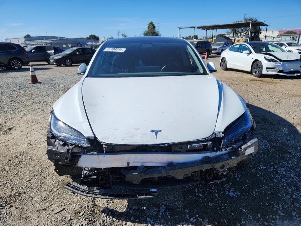 2025 TESLA MODEL 3 5