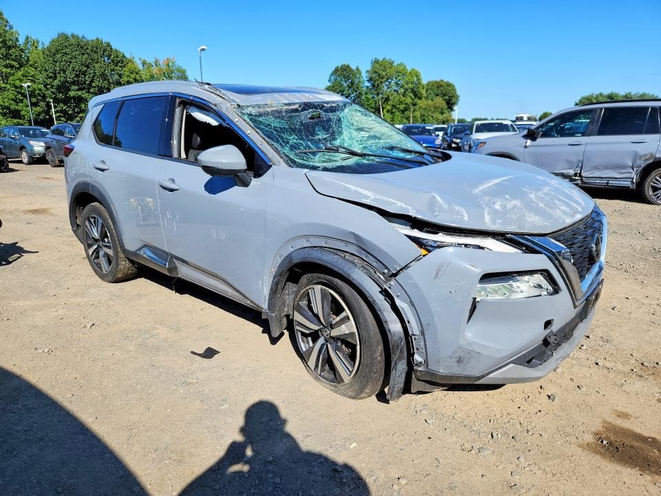 2021 NISSAN ROGUE SL 4