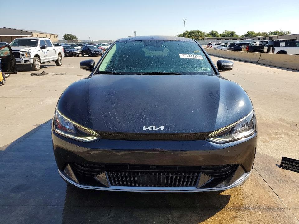2024 KIA EV6 WIND 5
