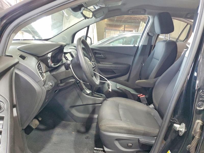 2017 CHEVROLET TRAX 1LT 7