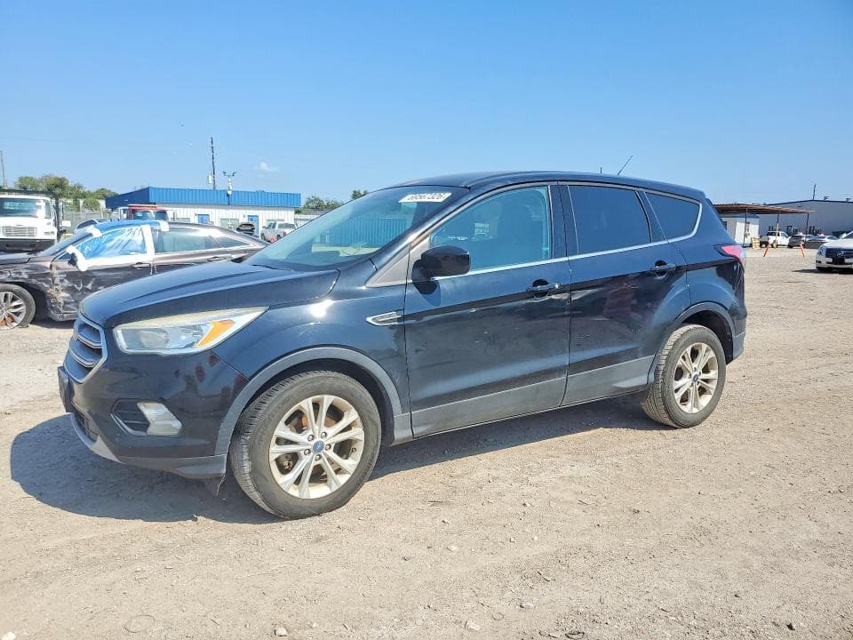2017 FORD ESCAPE SE - 1