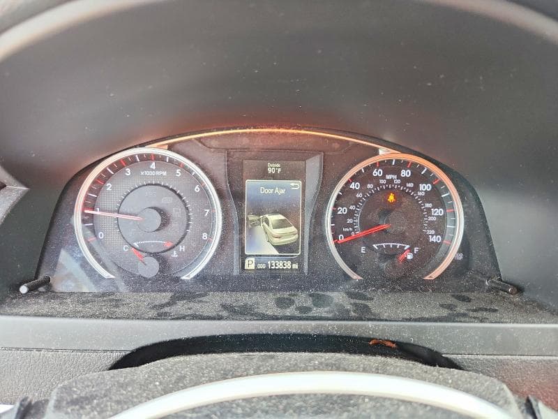 2017 TOYOTA CAMRY SE 9