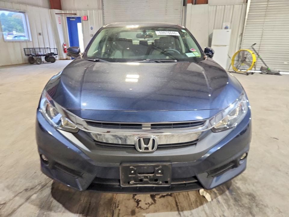 2018 HONDA CIVIC EX 5