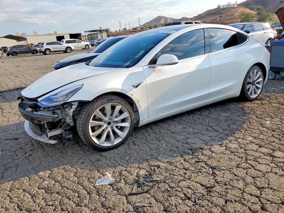 2020 TESLA MODEL 3 - 1