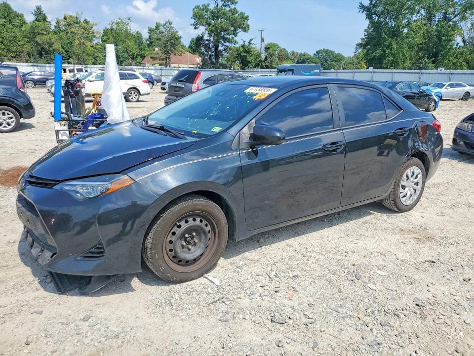 2018 TOYOTA COROLLA LE - 1