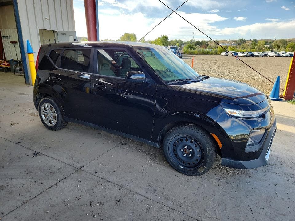 2020 KIA SOUL LX 4