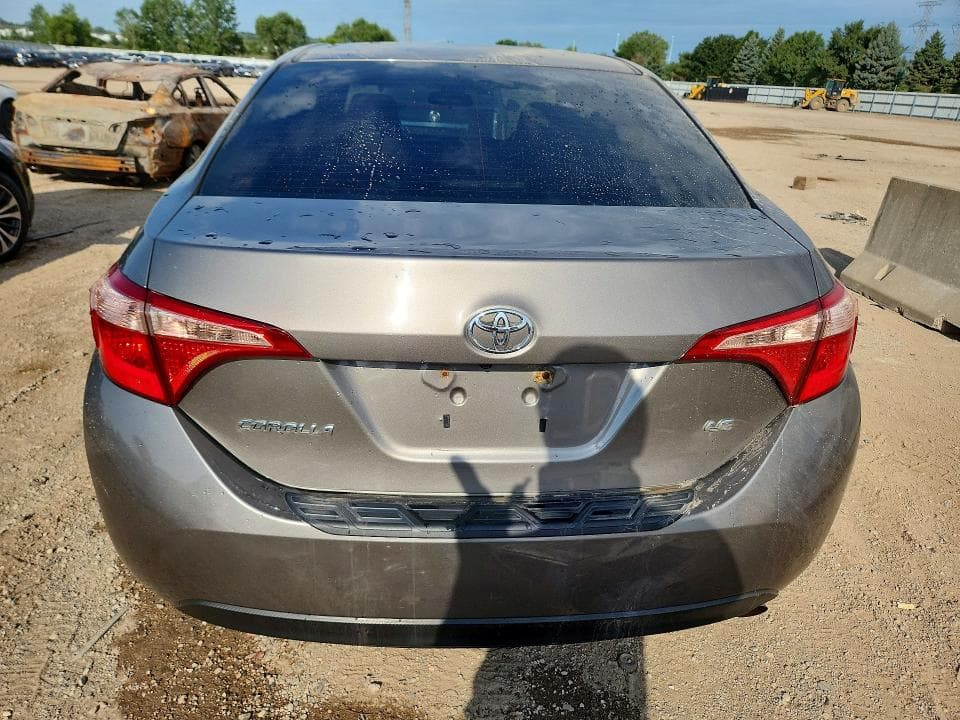 2017 TOYOTA COROLLA LE 6