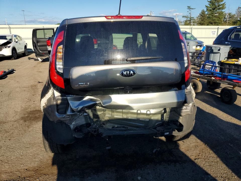 2018 KIA SOUL + 6