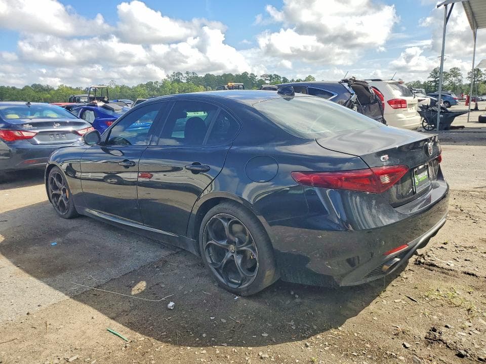 2017 ALFA ROMEO GIULIA TI 2