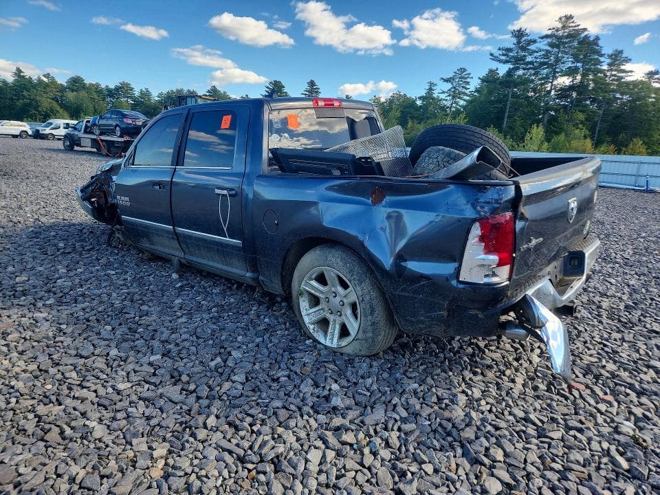2017 RAM 1500 SLT 2