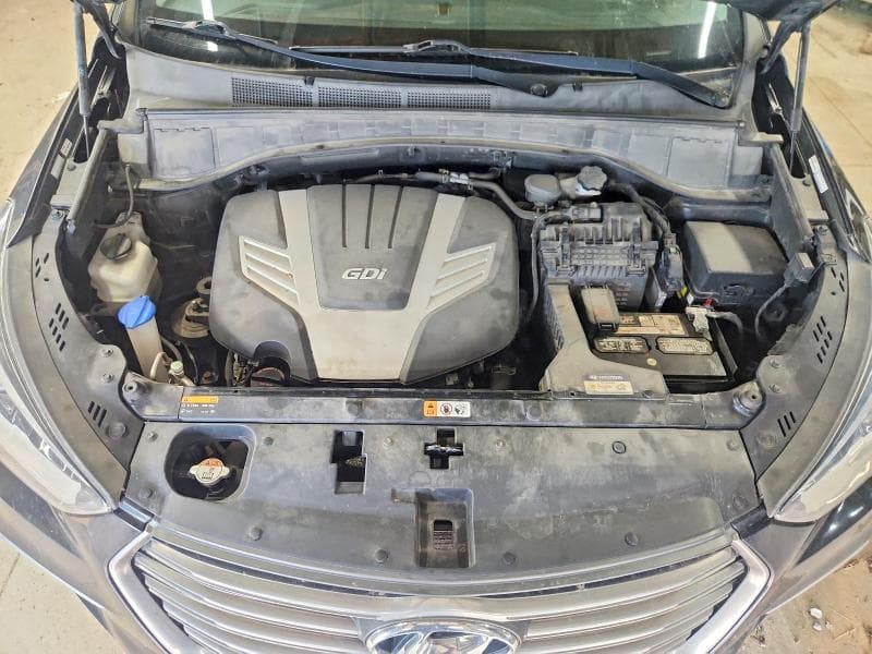 2017 HYUNDAI SANTA FE SE 12