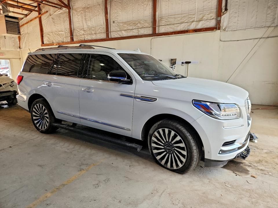 2020 LINCOLN NAVIGATOR RESERVE 4