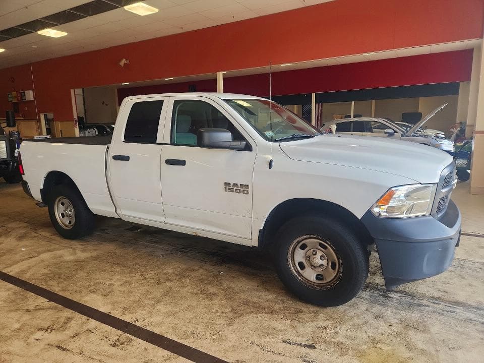 2017 RAM 1500 ST 4