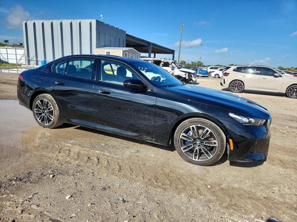 2026 BMW 530 XI 4