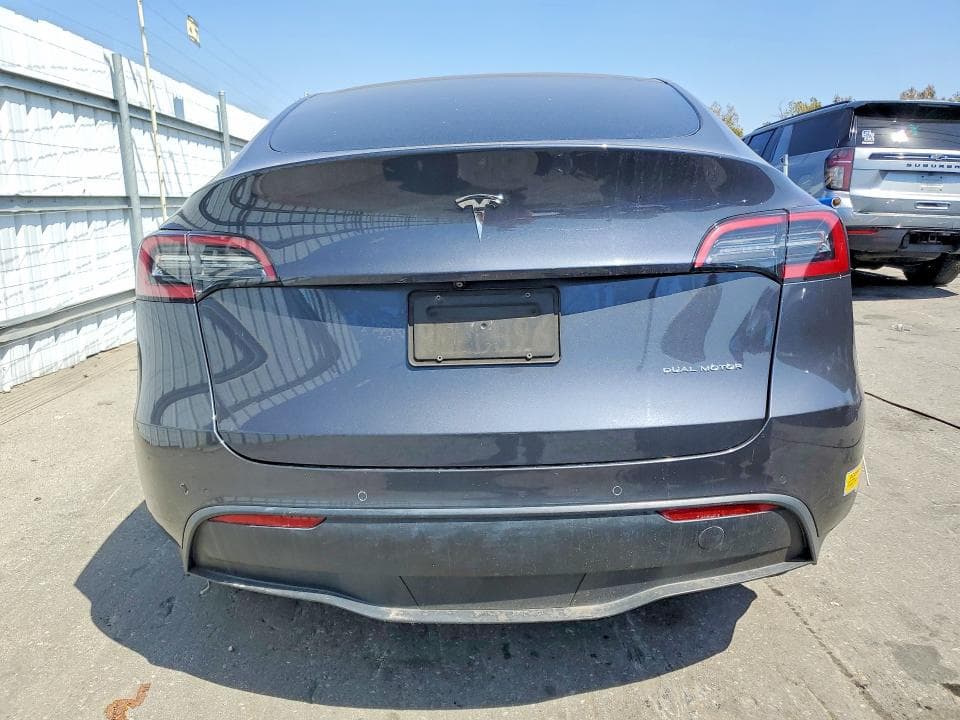2021 TESLA MODEL Y 6