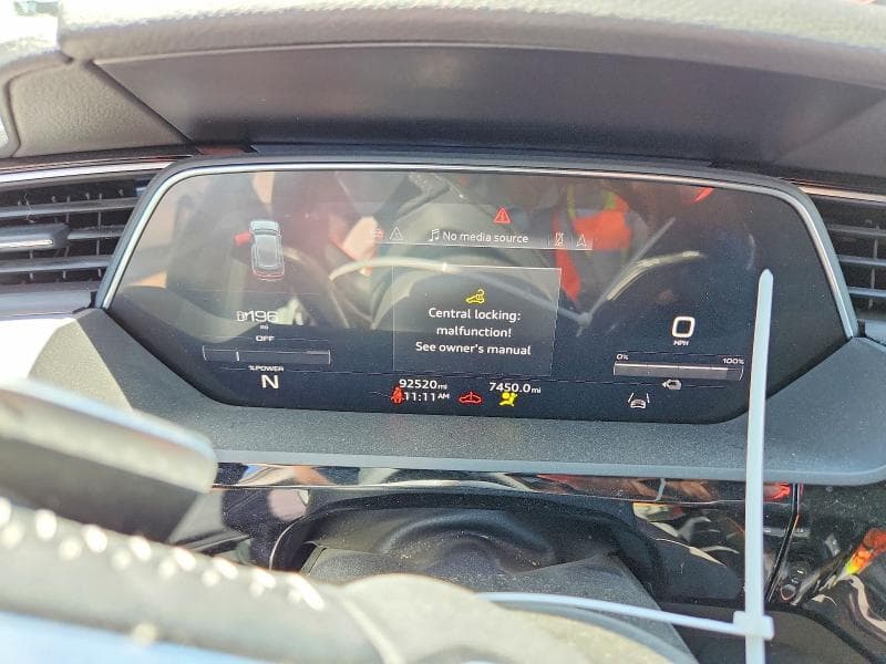 2021 AUDI E-TRON PREMIUM 9