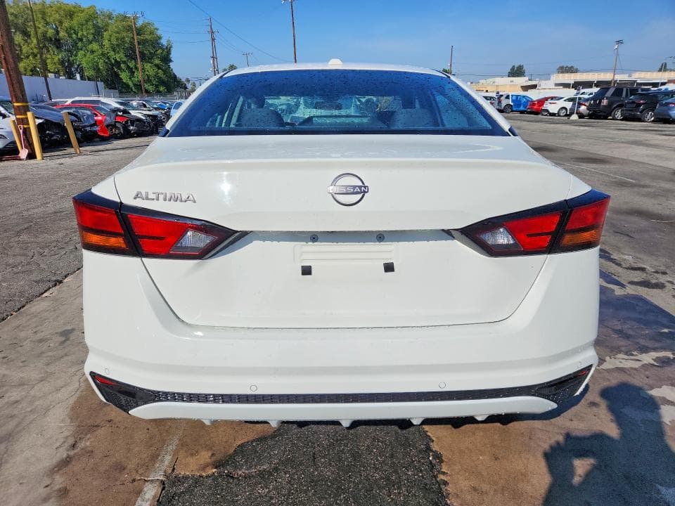 2025 NISSAN ALTIMA SV 6