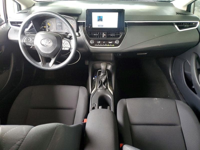 2025 TOYOTA COROLLA LE 8