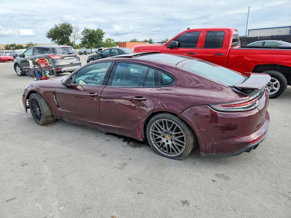 2018 PORSCHE PANAMERA 4 2