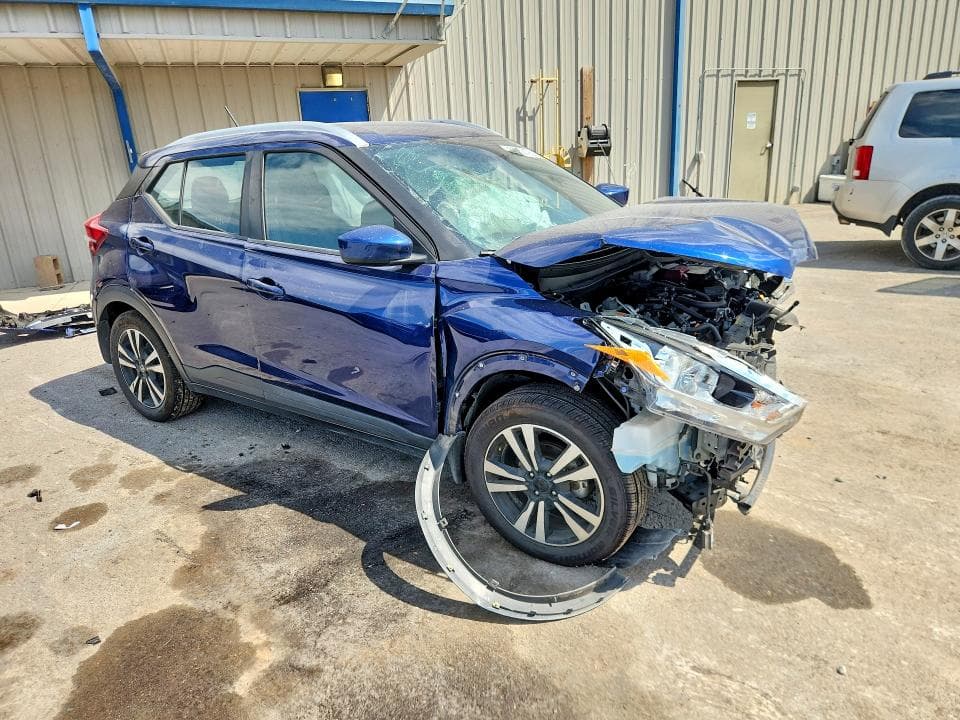 2019 NISSAN KICKS SV 4