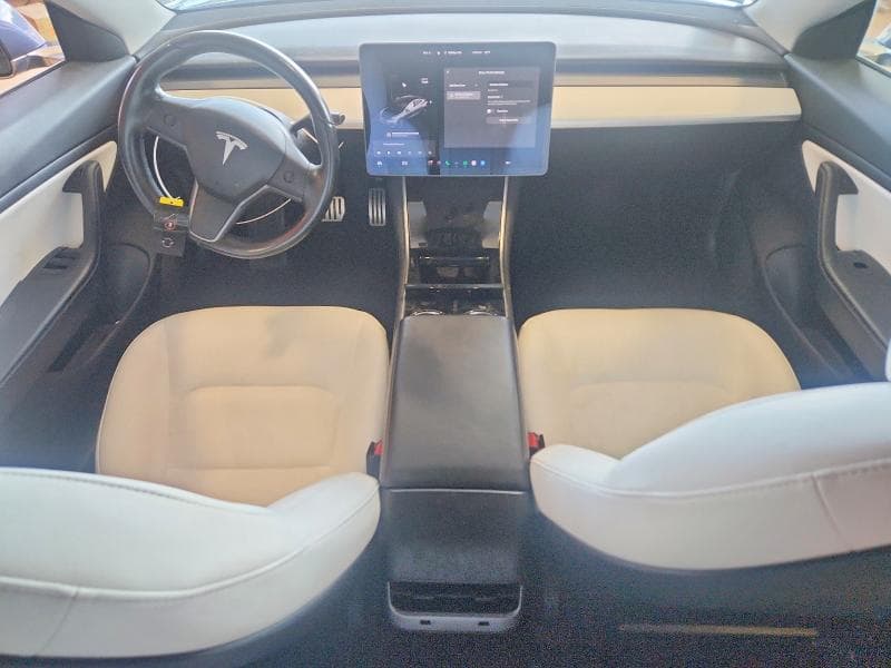 2018 TESLA MODEL 3 8