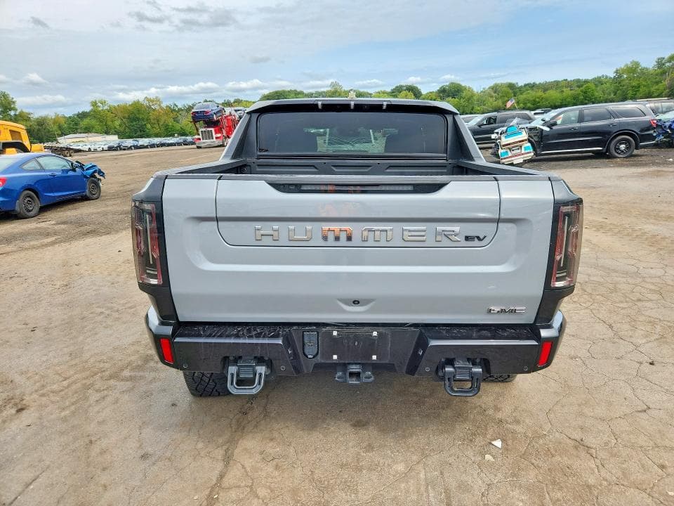 2025 GMC HUMMER PICKUP 2X 6