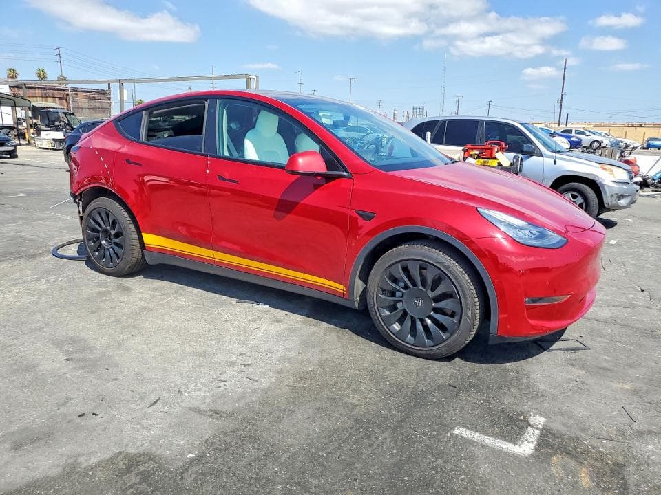 2021 TESLA MODEL Y 4