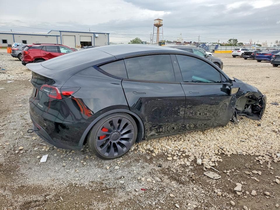 2024 TESLA MODEL Y 3