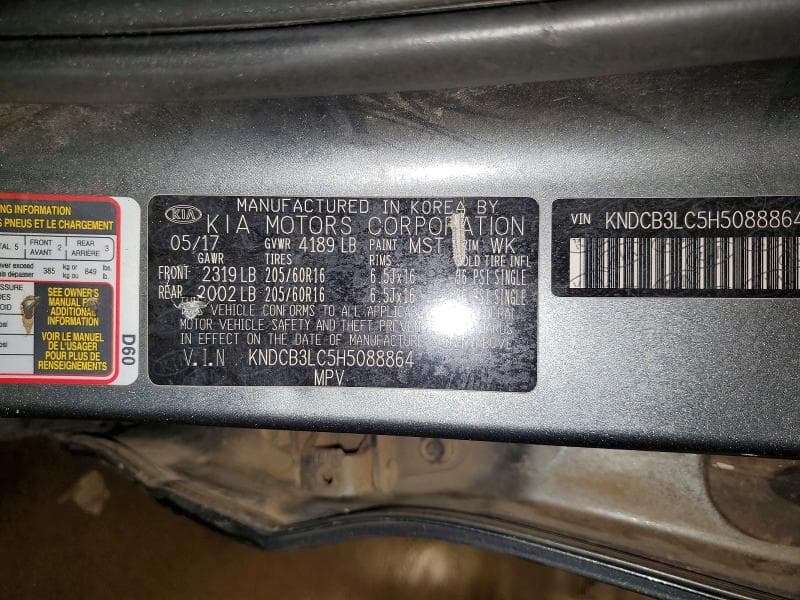 2017 KIA NIRO LX 13