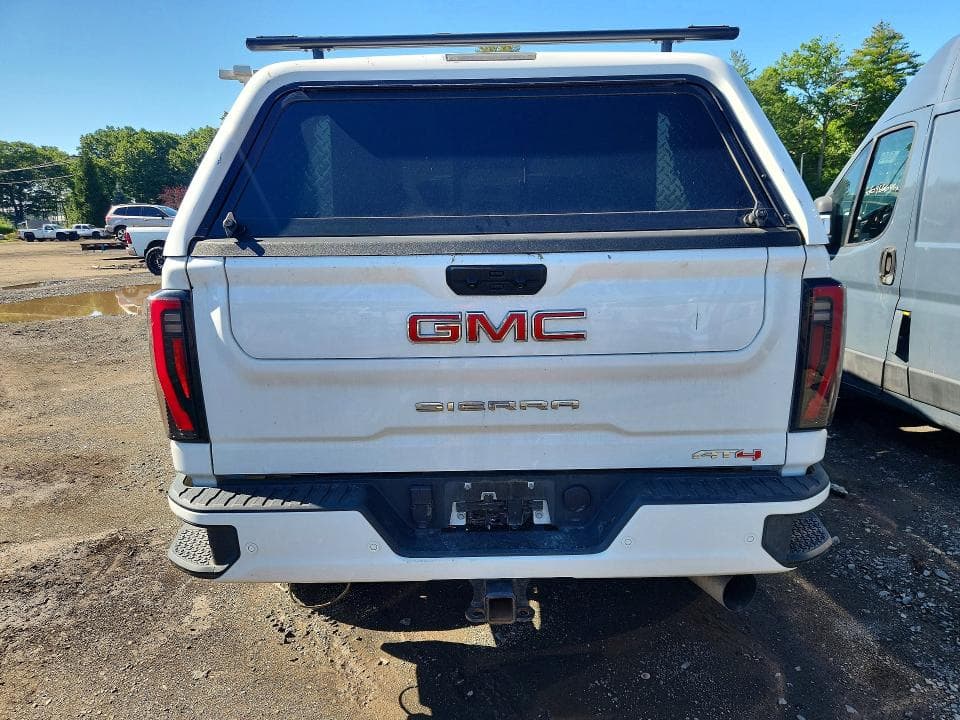 2024 GMC SIERRA K2500 AT4 6