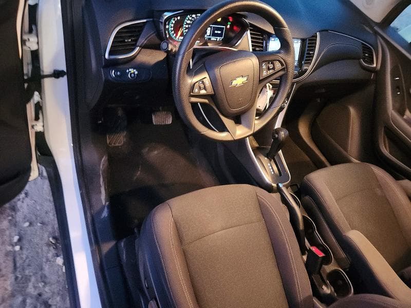 2020 CHEVROLET TRAX LS 8