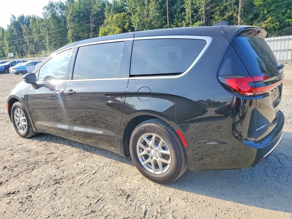 2027 CHRYSLER PACIFICA SELECT 2