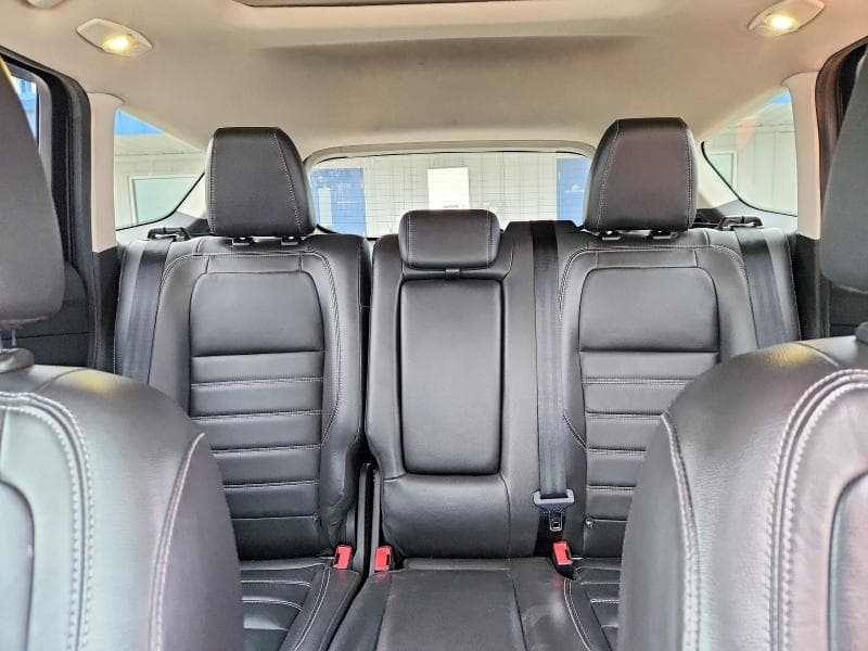 2017 FORD ESCAPE TITANIUM 10