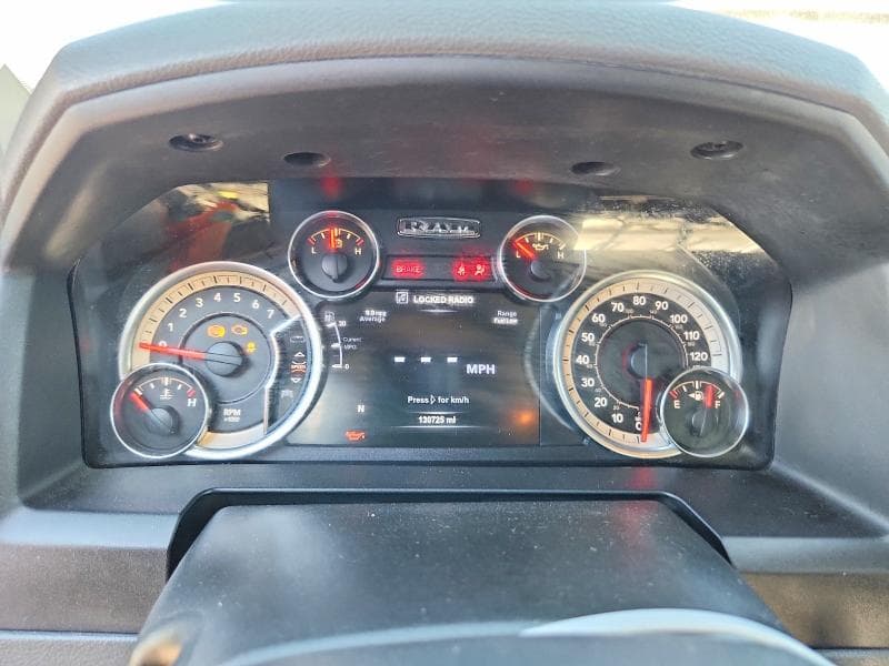 2017 RAM 1500 SLT 9