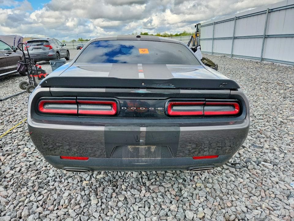 2019 DODGE CHALLENGER SXT 6