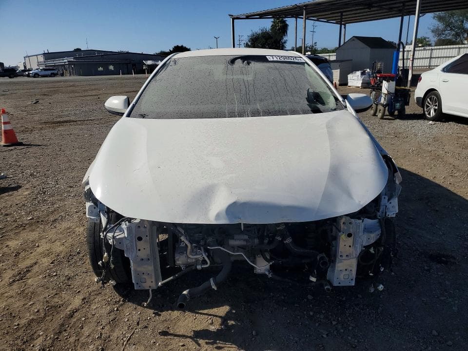 2024 TOYOTA COROLLA LE 5