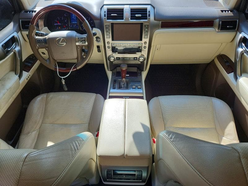 2017 LEXUS GX 460 8
