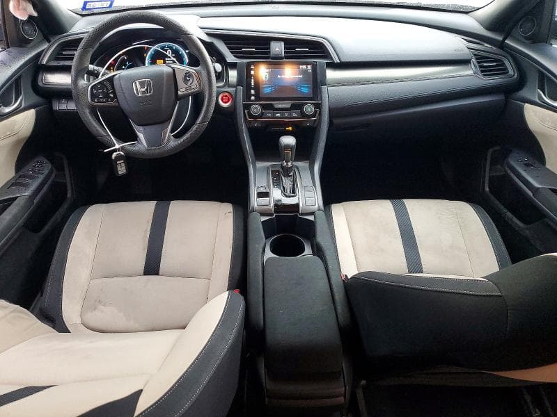 2017 HONDA CIVIC EX 8