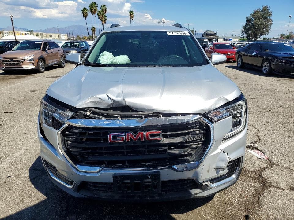 2022 GMC TERRAIN SLE 5