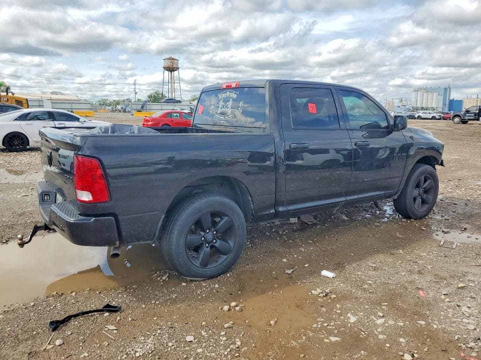 2017 RAM 1500 ST 3