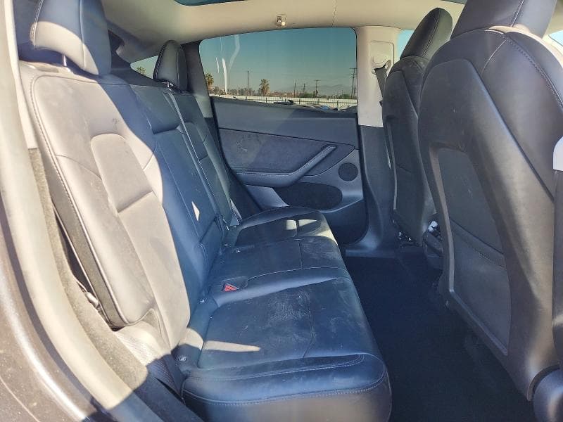 2024 TESLA MODEL Y 11