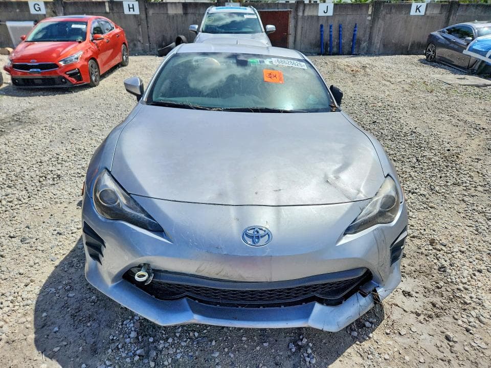 2019 TOYOTA 86 BASE 5